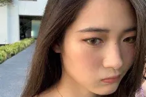 娱乐圈爆红真相揭秘：字母女星讨好网红王安宇插足刘学义升咖搭上杨幂朱正廷新恋情被曝光